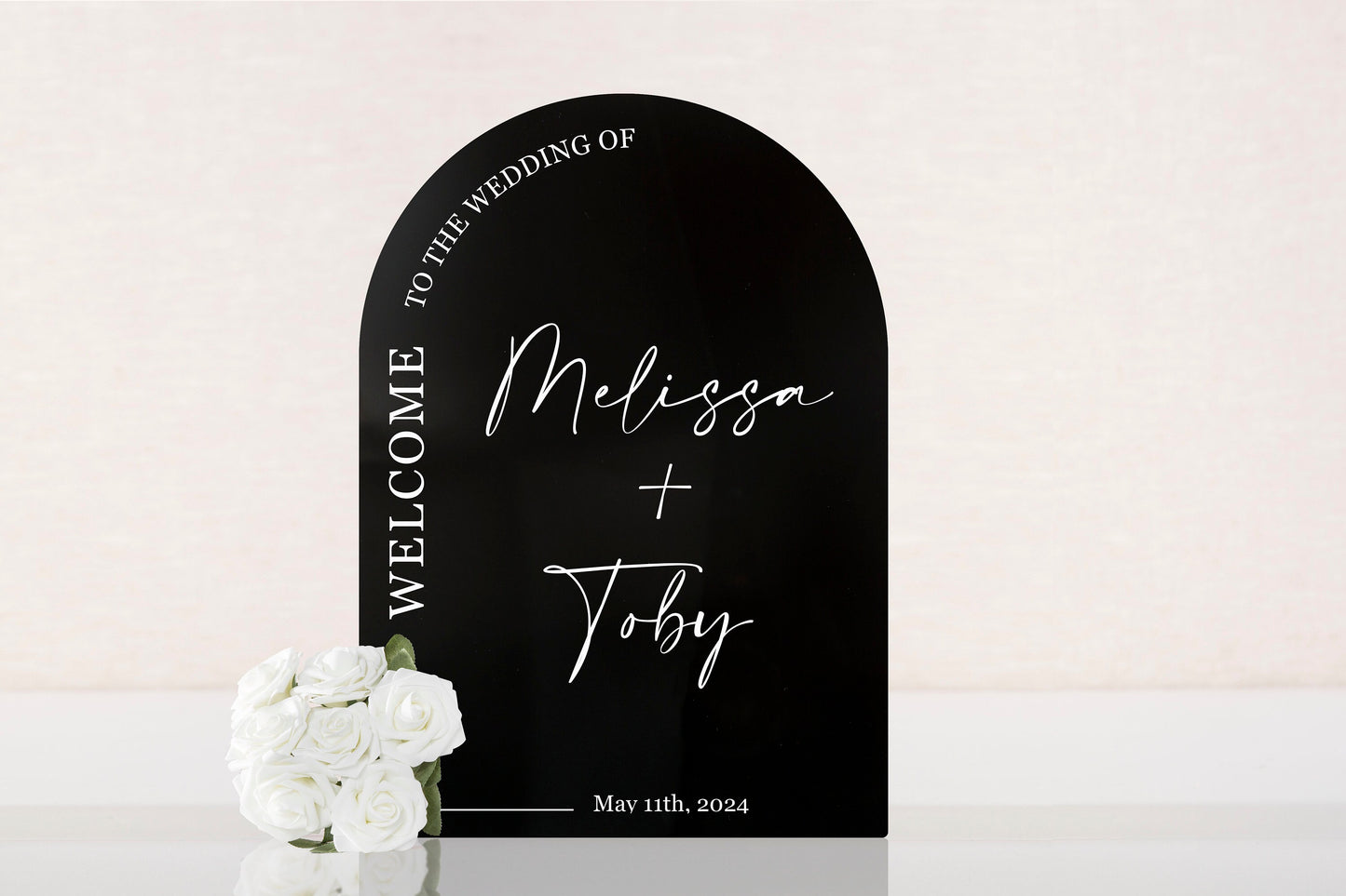 Personalized Arched Acrylic Wedding Welcome Sign (Design 1) - Modern Wedding Venue Entrance Engagement Bridal Shower Party Signage Display