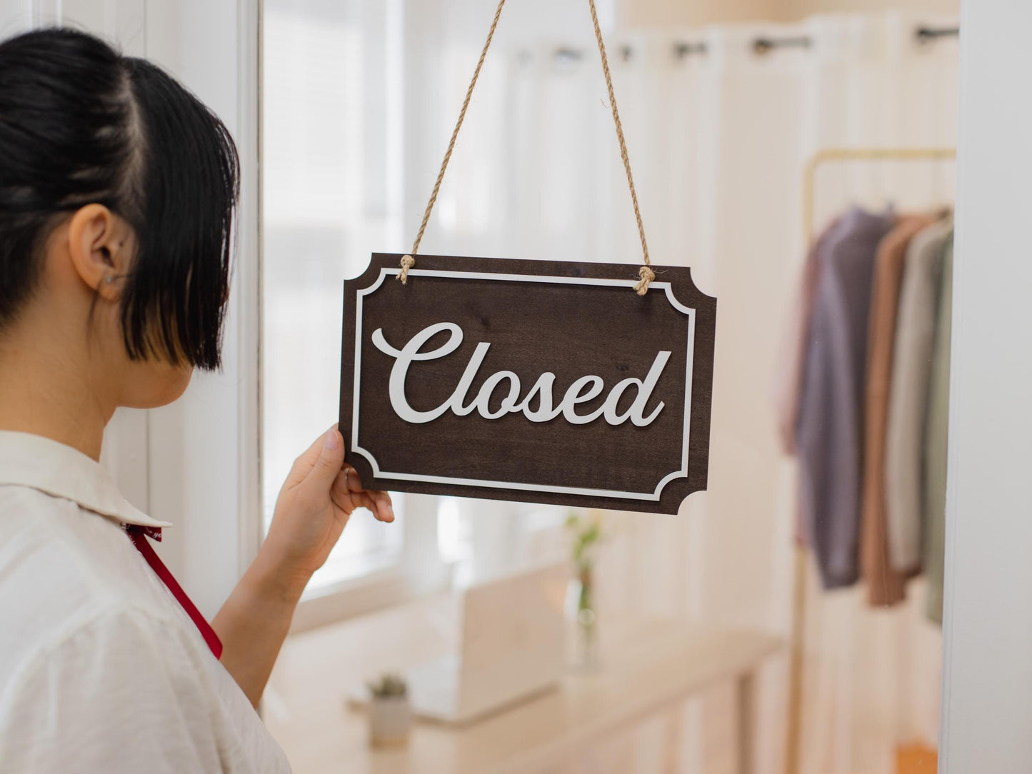 Open Closed Wood Hanging Sign (Design 3) - Double Sided Business Storefront Signage for Restaurants Retail Store Mom Pop Vintage Boutique