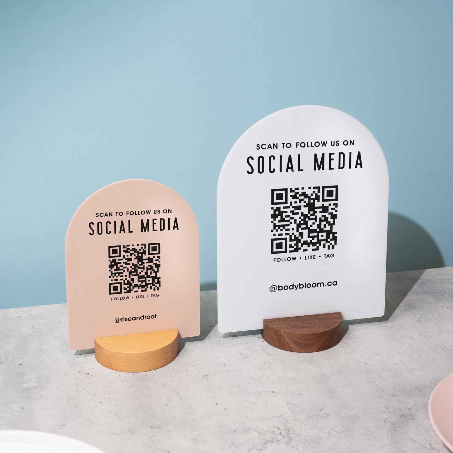 QR Arch Acrylic Sign w/ Round Base (D6) - Scannable QR Code Social Media Instagram Venmo Cashapp, Scan any Website or Business Payment App