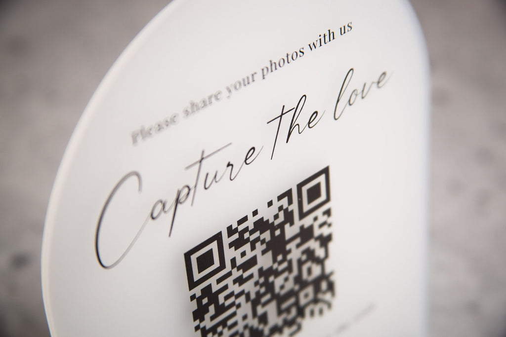 Arched QR Code (Wedding Sign) - 6x7.75" Scannable Acrylic Sign, Wedding Table Decor, Capture The Love Wedding Sign, Share your photos