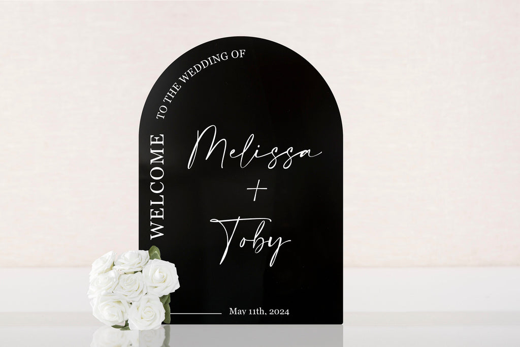 Personalized Arched Acrylic Wedding Welcome Sign (Design 1) - Modern Wedding Venue Entrance Engagement Bridal Shower Party Signage Display