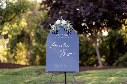 Personalized Arched Acrylic Wedding Welcome Sign (Design 2) - Ceremony Bridal Engagement Party Rehearsal Dinner Signage Venue Decor Gift