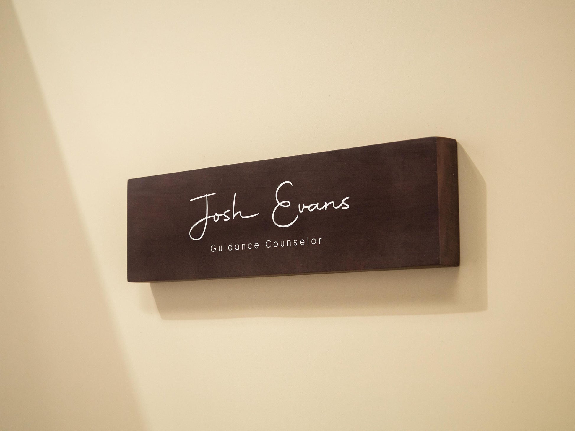 Stick On Wood Wall Name Plate (D2) - Personalized Door Office Sign New Job Room Label CEO Boss Staff Teacher Corporate Promotion Gift