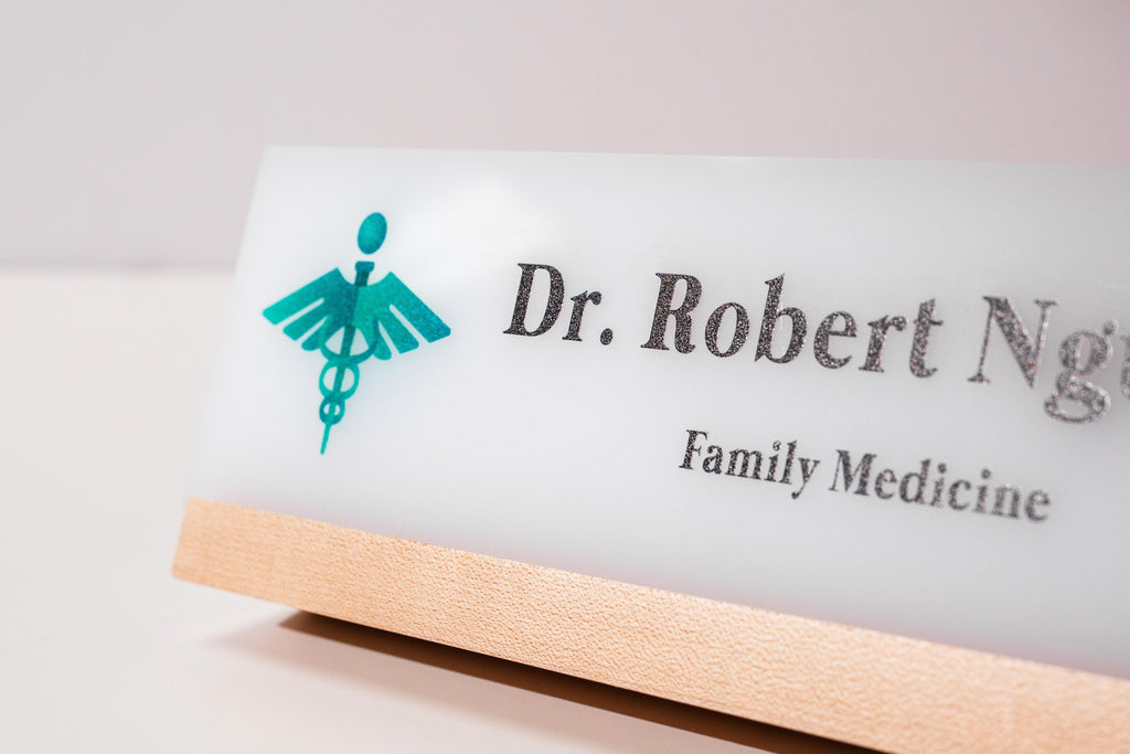 Personalized Acrylic Name Block w/ Logo (D2) - Physician MD Doctor Caduceus Desk Sign, Medical Career Appreciation Gift, Clinic Office Decor